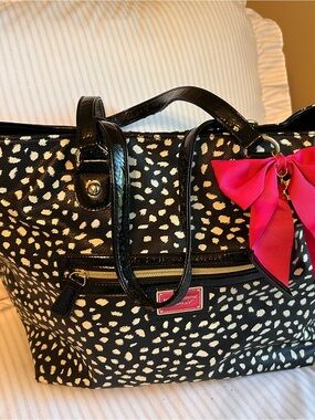 Betsey Johnson Black and White Spotted Tote Bag with Pink Bow
